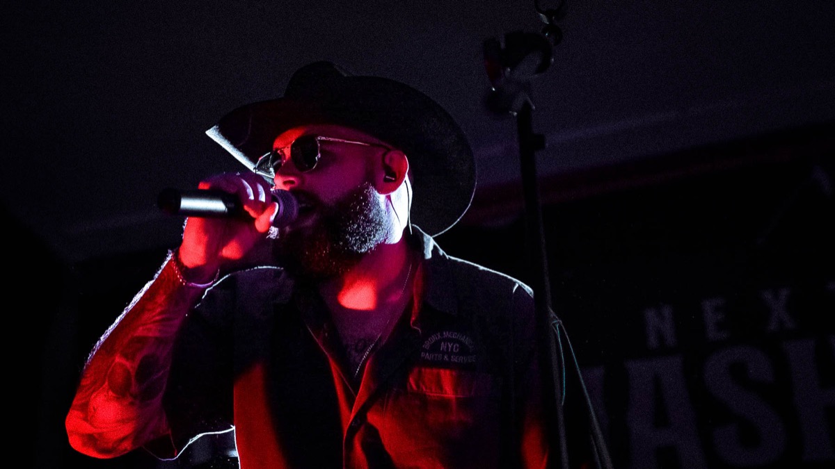 Next Stop Nashville performing live – modern country tribute band in the West Midlands