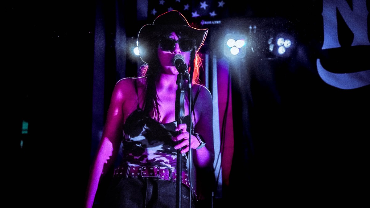 Next Stop Nashville performing live – modern country tribute band in the West Midlands